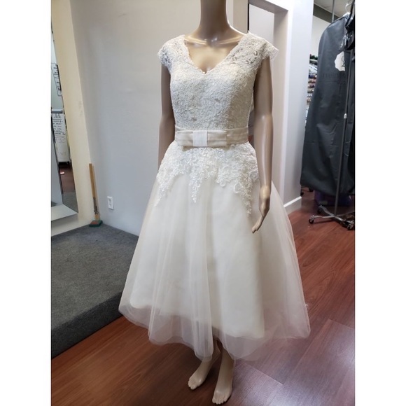 Ivory lace & tulle tea dress size Small - Picture 2 of 10